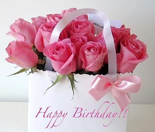 Không gì tuyệt vời hơn khi được chúc mừng sinh nhật bằng những bông hoa hồng tinh khiết và đẹp đến mê hoặc. Cùng chiêm ngưỡng những bức ảnh hoa hồng sinh nhật đẹp để lựa chọn món quà tuyệt vời nhất cho người thân yêu của bạn.