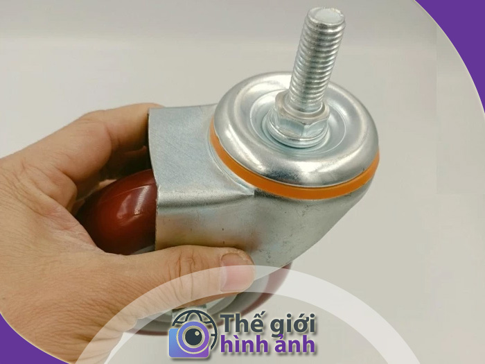Bánh xe đẩy cọc trơn có an toàn khi lắp trong xe đẩy tải không?