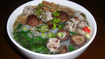 Cách nấu món bún mọc ngon - hình ảnh