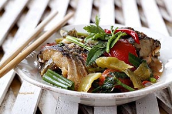 Cá ngừ kho cải chua - hình ảnh