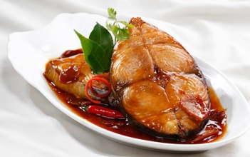 Cá ngừ kho nước dừa - hình ảnh