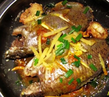 Cá rô kho gừng - hình ảnh