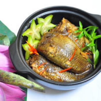Cá rô kho khế - hình ảnh