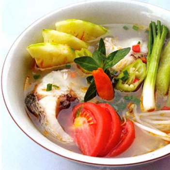 Canh chua cá lóc miền Nam - hình ảnh