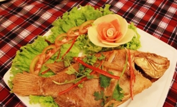 Cá diêu hồng chiên giòn - hình ảnh