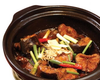 Cá trê kho tộ - hình ảnh