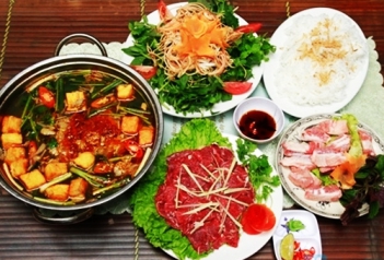 Cách nấu lẩu cá trắm ngon - hình ảnh