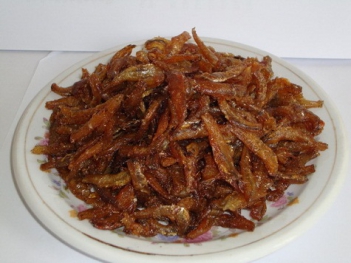 Cá cơm kho keo - hình ảnh