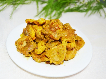 Thịt kho nghệ vàng ngon hấp dẫn - hình ảnh