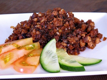 Thịt kho ruốc sả - Món ăn hấp dẫn - hình ảnh