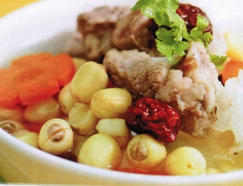 Các món ăn từ giò heo dân dã, thơm ngon - hình ảnh