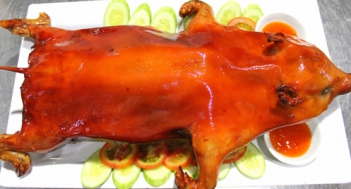 Cách làm heo quay nguyên con thơm ngon - hình ảnh