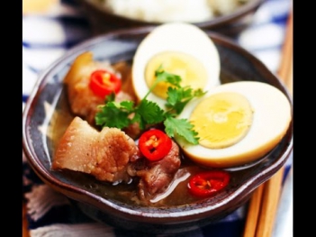 Cách làm thịt heo kho tàu  ăn ngon tới miếng cuối cùng - hình ảnh