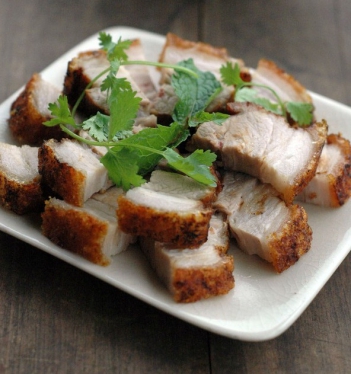Cách làm thịt rán giòn bì đậm đà gia vị - hình ảnh