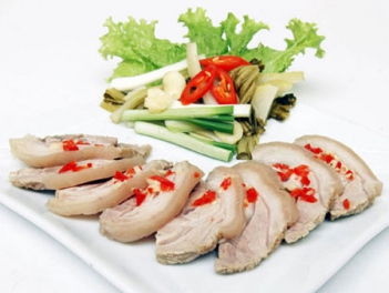Cách luộc thịt heo cho ngon cho thơm - hình ảnh