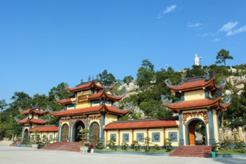 Địa chỉ chùa Ba Vàng ở đâu - hình ảnh