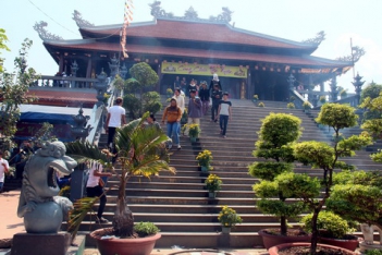 Chùa Châu Đốc 3 ở TPHCM - hình ảnh