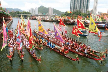 Lễ hội đua thuyền đặc sắc - hình ảnh