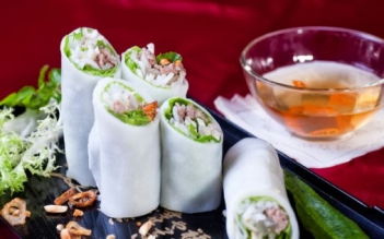 Cách làm phở cuốn ngon hấp dẫn - hình ảnh