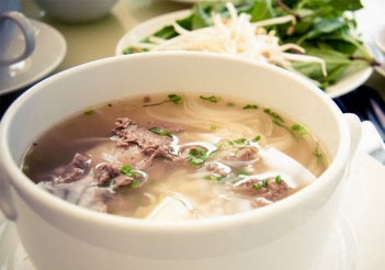 Cách nấu phở cho bé trong những ngày “đắng” miệng - hình ảnh