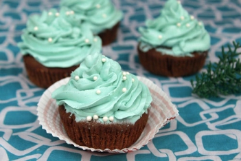 Cách làm kem bơ cho bánh cupcake ngon tuyệt hảo - hình ảnh