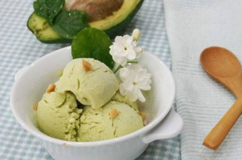 Cách làm kem bơ lòng trắng trứng ngon tốt cho sức khỏe - hình ảnh