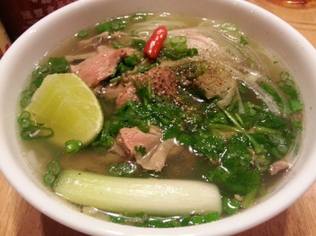 Cách nấu phở bò kinh doanh thành công - hình ảnh
