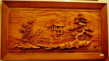 Tranh nghệ thuật đục gỗ đẹp đến từng chi tiết - hình ảnh