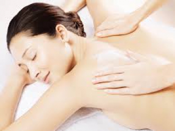 Giá tắm trắng toàn thân bằng công nghệ Nano tại Galaxy Spa - hình ảnh